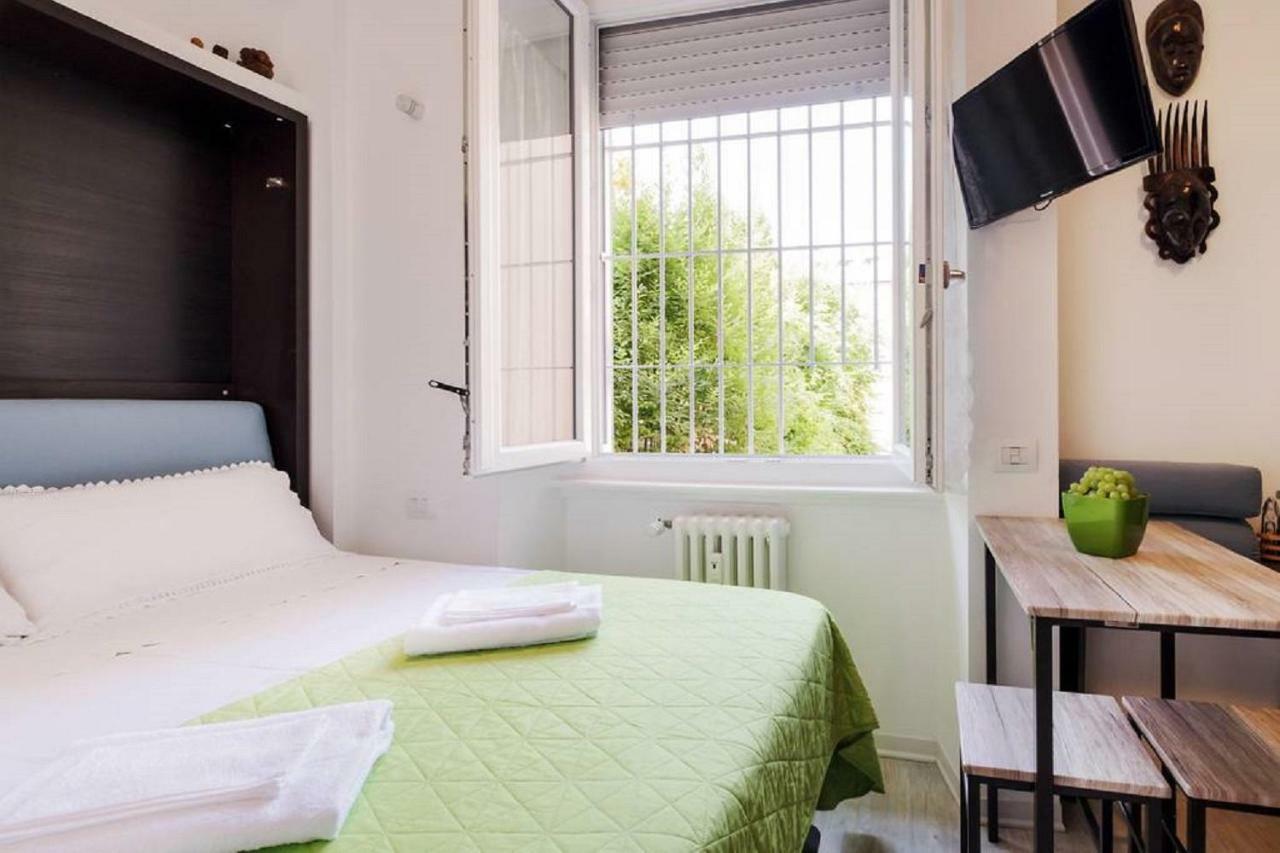 ℒovely & ℰlegant Studio Next To Duomo/Missori Milán Exteriér fotografie